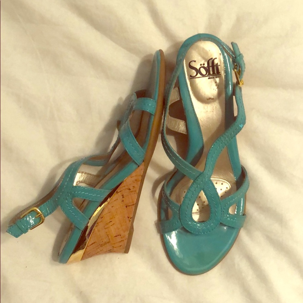 Unique gold and aqua wedges!